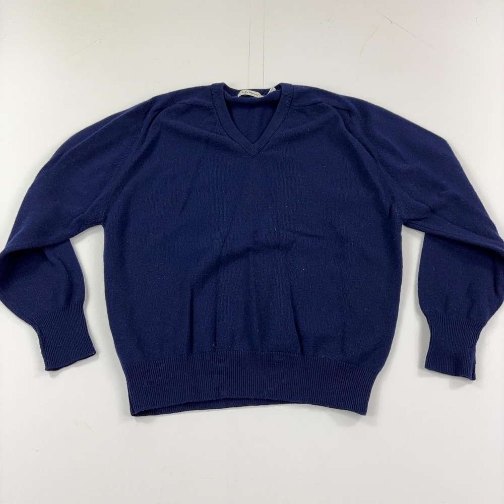 Vintage 90s L.L.Bean Sweater Mens Large Blue V Neck Lambswool Knit Scotland